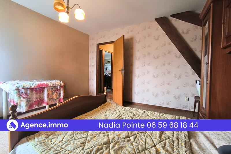 Maison traditionnelle - 147 m² - 8 pièces