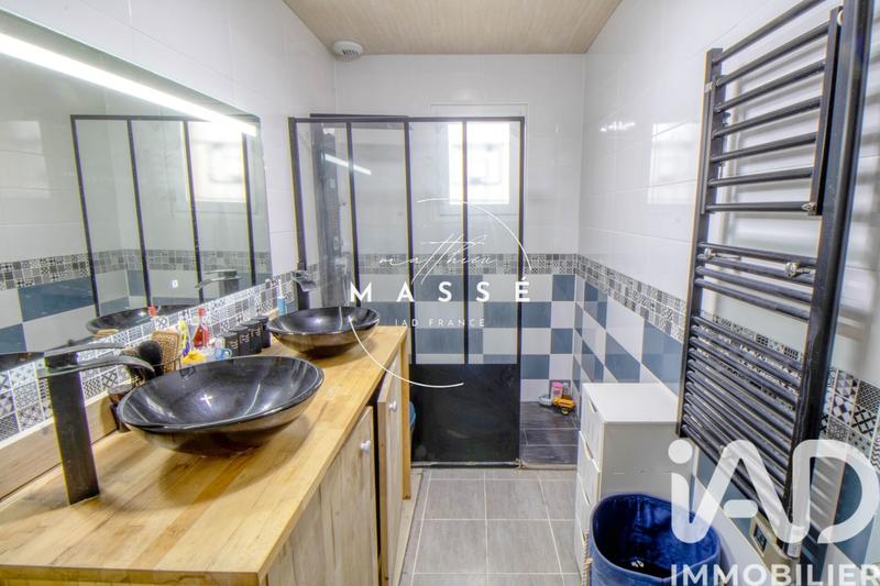 Maison - 140 m² - 7 pièces