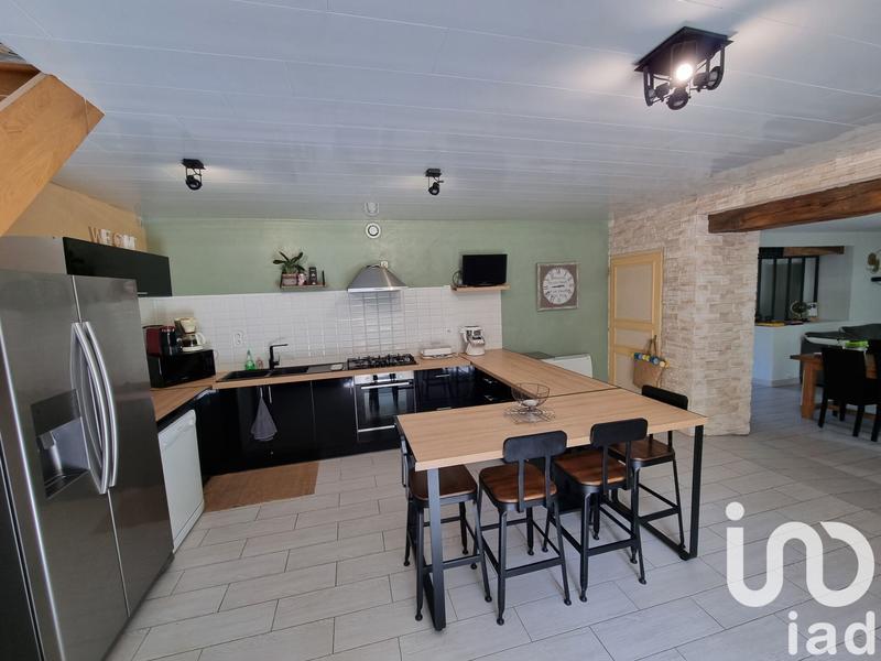 Maison - 142 m² - 8 pièces