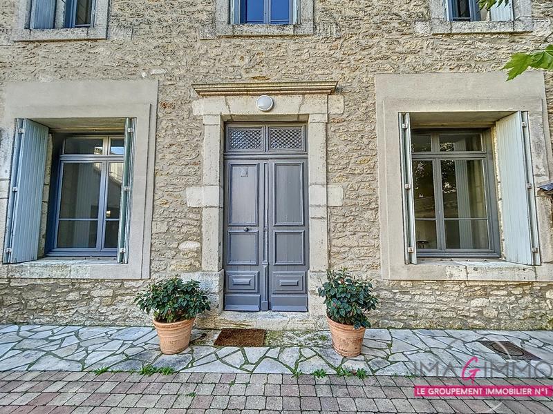 Studio - 26 m² - 1 pièce