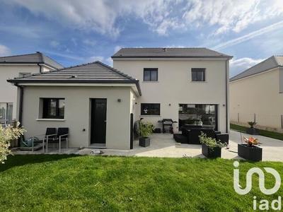 Maison - 143 m² - 6 pièces