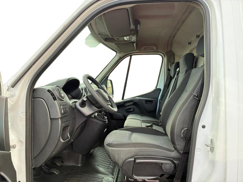 Renault Master Fourgon Fgn L2h2 3.5t 2.3 dCi 130 E6 Grand Confort
