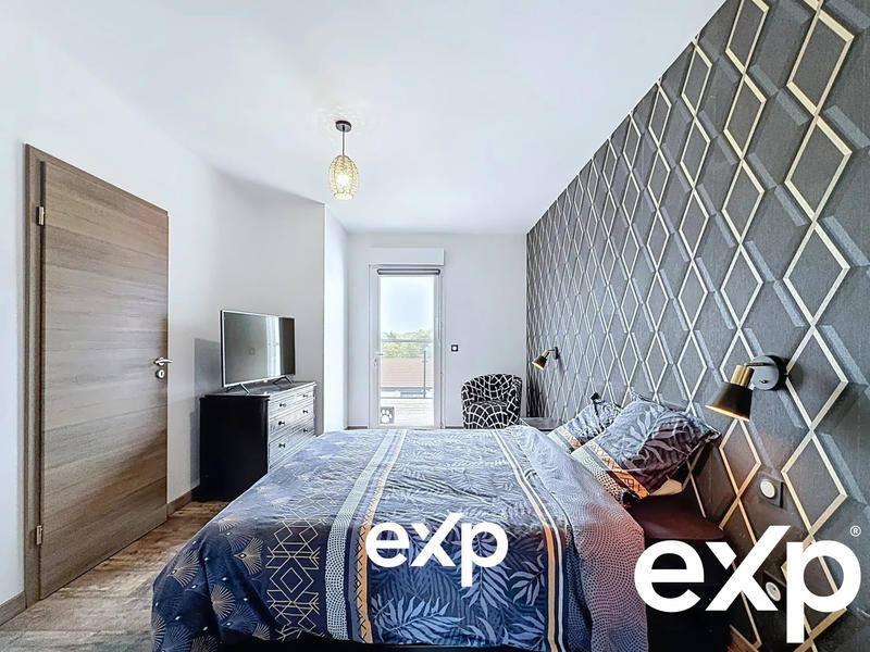 Maison - 151 m² - 6 pièces