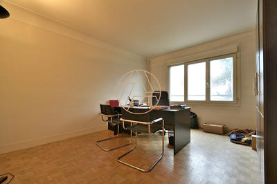 Appartement - 75 m² - 4 pièces