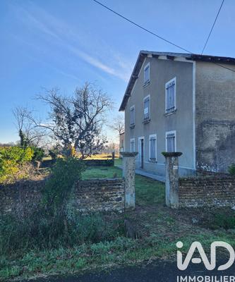 Maison - 256 m² - 5 pièces