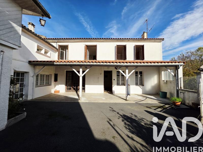 Maison de village - 153 m² - 9 pièces