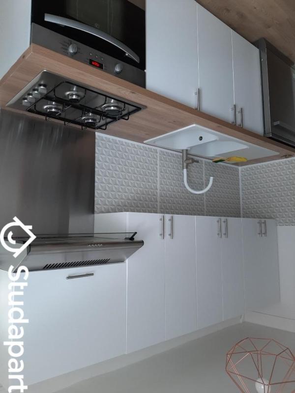 Chambre - 9 m² - 1 pièce