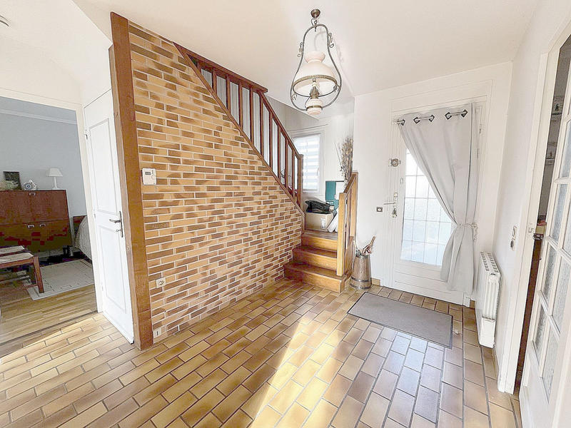 Maison - 137 m² - 5 pièces