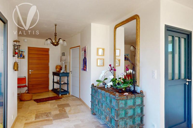 Maison contemporaine - 177 m² - 5 pièces