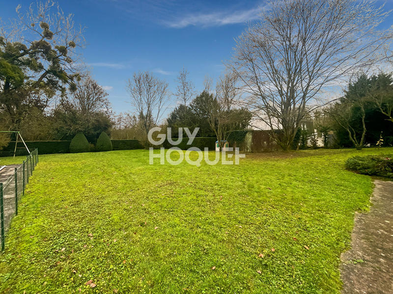 Maison - 311 m² - 13 pièces