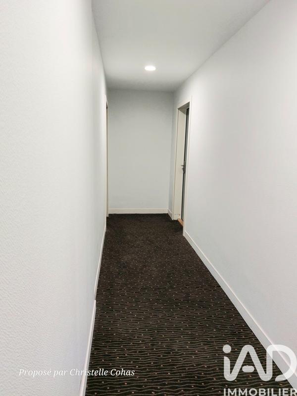 Studio - 42 m² - 1 pièce