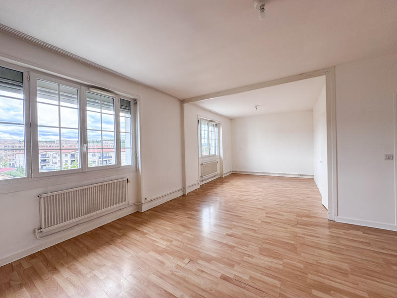 Appartement - 75 m² - 3 pièces