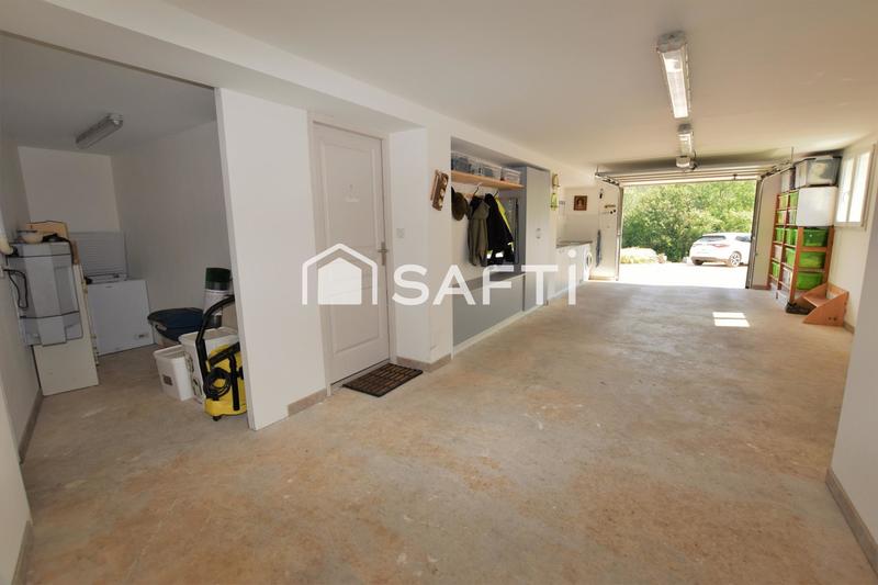 Maison - 151 m² - 6 pièces