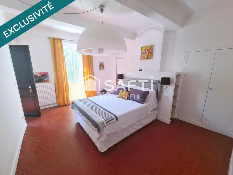 Hôtel particulier - 300 m² - 8 pièces