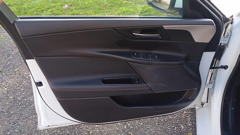 Jaguar Xe 2.0 d 180 Business