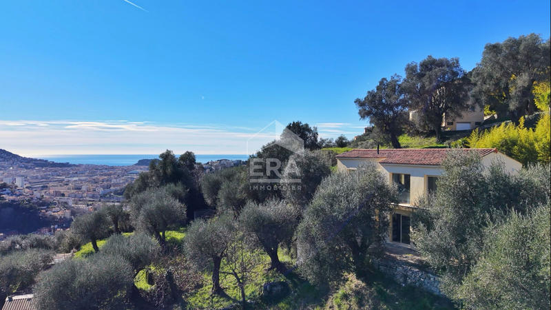 Maison - 144 m² - 5 pièces