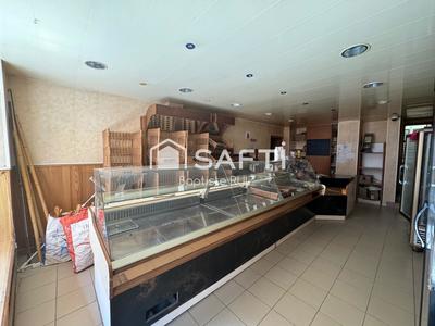 Maison - 458 m² - 18 pièces