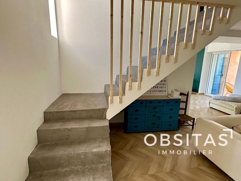 Maison - 195 m² - 6 pièces