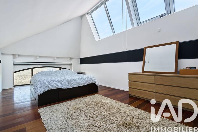 Loft - 210 m² - 5 pièces