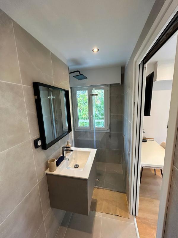 Studio - 16 m² - 1 pièce