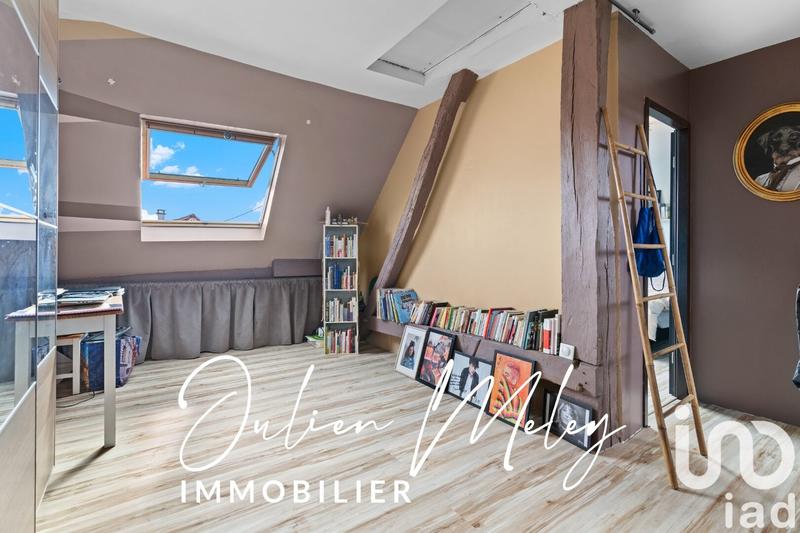 Appartement - 168 m² - 7 pièces