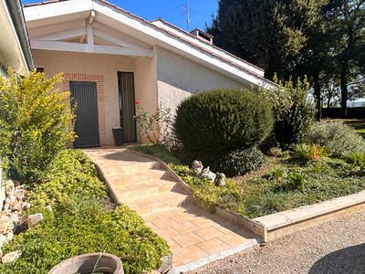 Maison - 209 m² - 6 pièces