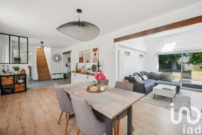 Maison - 130 m² - 6 pièces