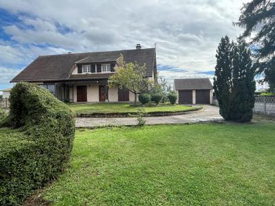 Villa - 98 m² - 6 pièces