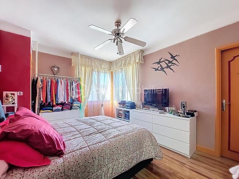 Demeure - 150 m² - 5 pièces