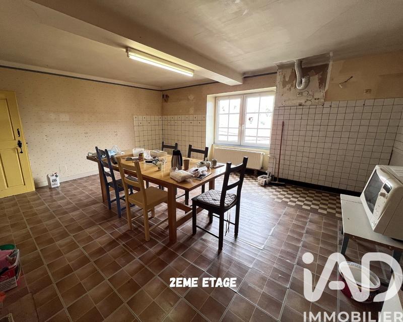 Maison de village - 400 m² - 15 pièces