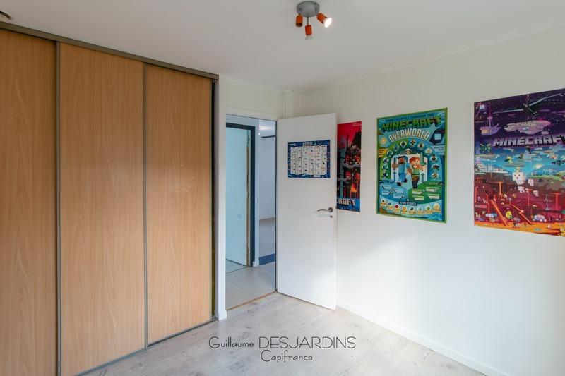 Pavillon - 110 m² - 6 pièces