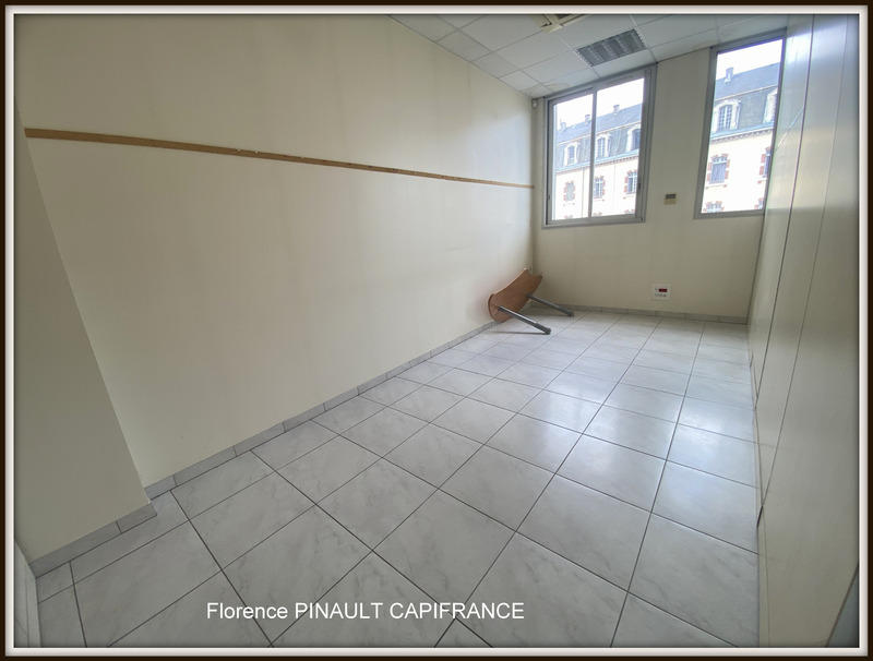 Immeuble - 342 m² - 10 pièces