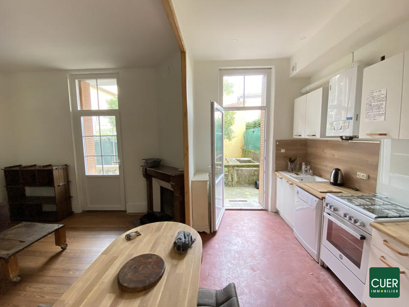 Appartement - 80 m² - 3 pièces