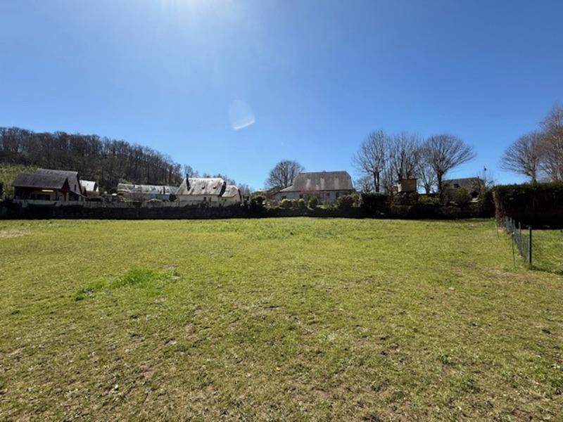 Terrain constructible - 2 280 m²