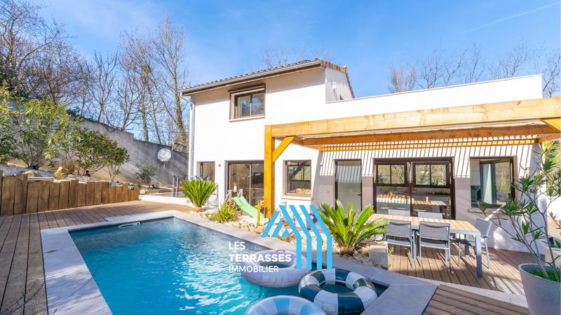 Villa - 121 m² - 5 pièces