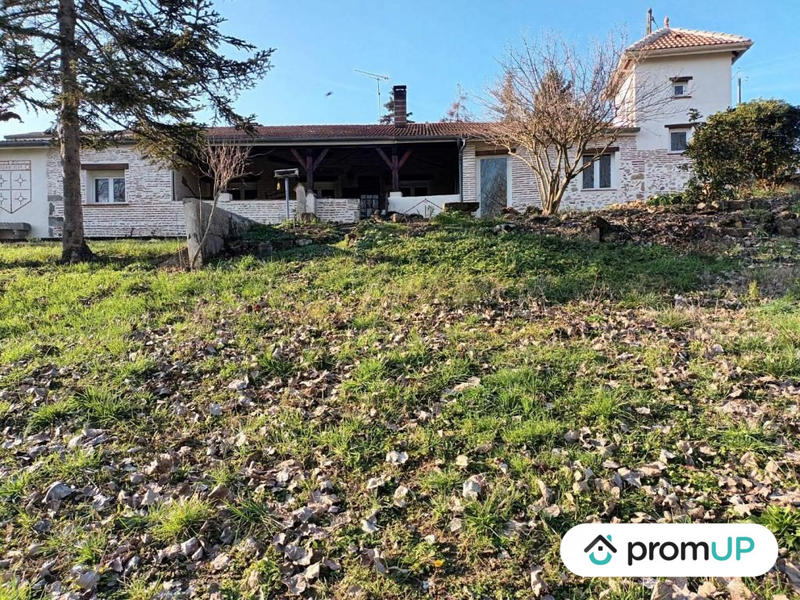 Maison - 200 m² - 9 pièces