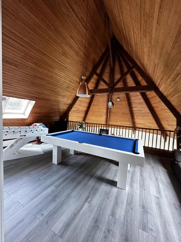 Maison - 254 m² - 7 pièces