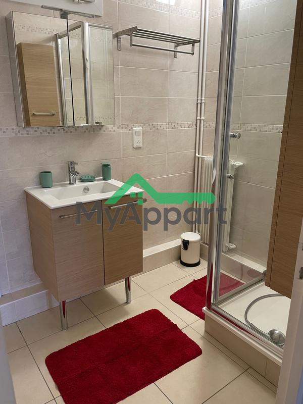 Appartement - 70 m² - 3 pièces