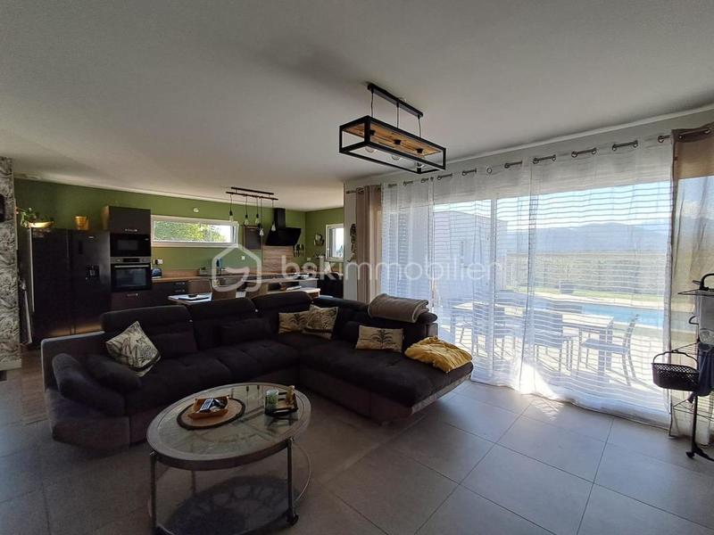 Maison - 130 m² - 4 pièces