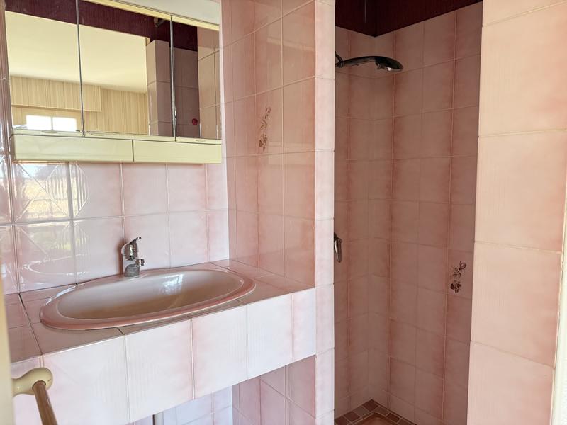 Maison - 184 m² - 9 pièces