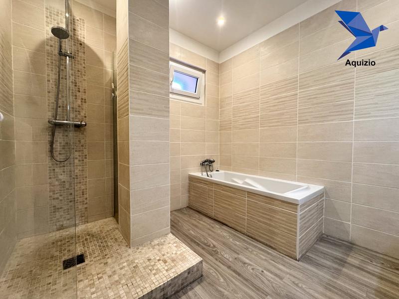 Appartement - 82 m² - 3 pièces