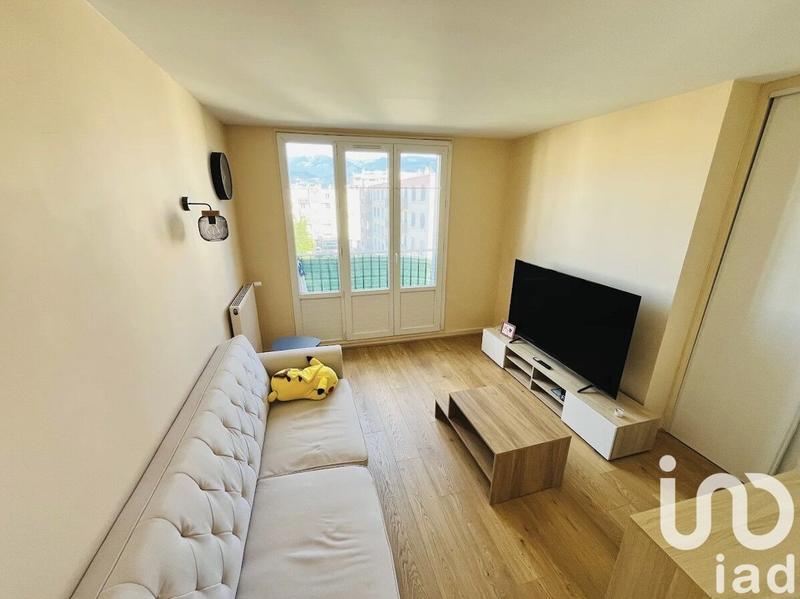 Appartement - 50 m² - 3 pièces