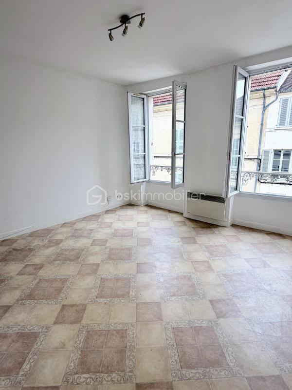 Studio - 24 m² - 1 pièce