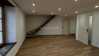 Appartement - 70 m² - 4 pièces