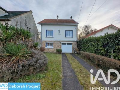 Maison - 92 m² - 6 pièces