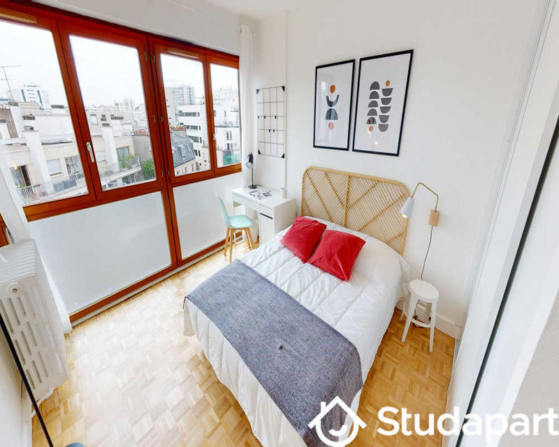 Chambre - 90 m² - 1 pièce