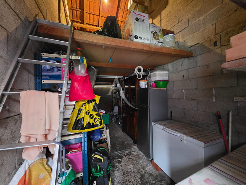 Maison - 83 m² - 4 pièces