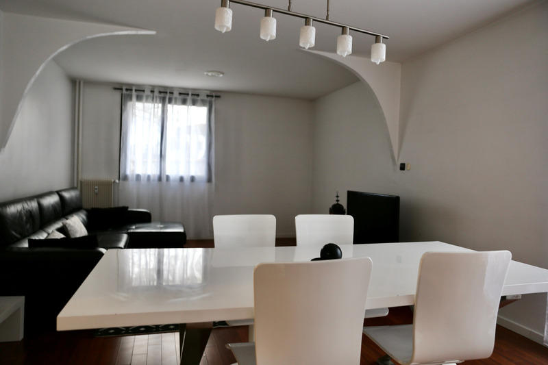 Appartement - 80 m² - 3 pièces