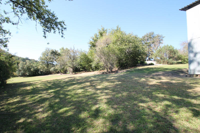 Maison en pierre - 200 m² - 4 pièces