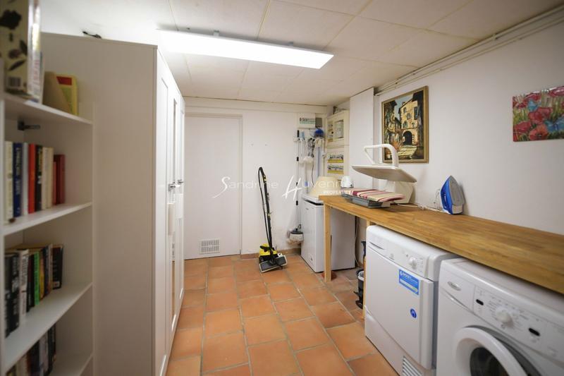 Villa - 180 m² - 7 pièces